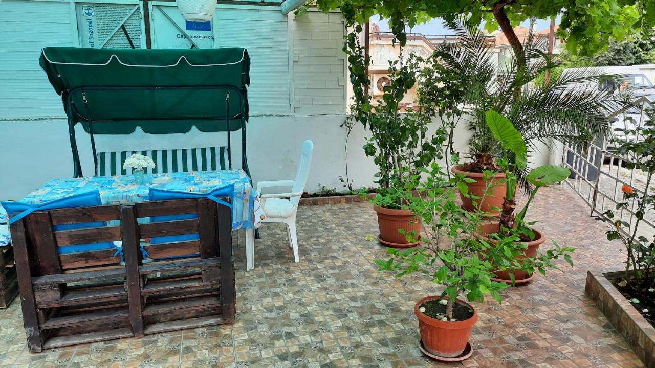 Guest House Zora Sozopol Buitenkant foto