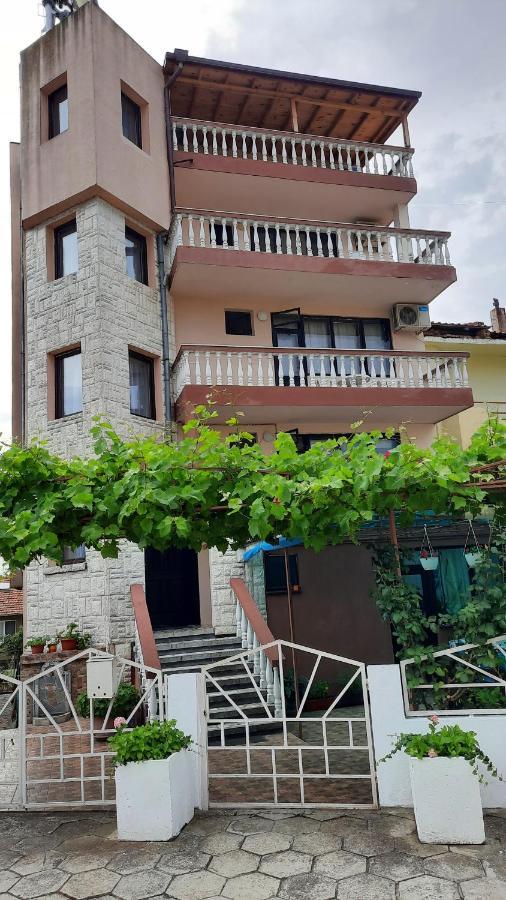 Guest House Zora Sozopol Buitenkant foto