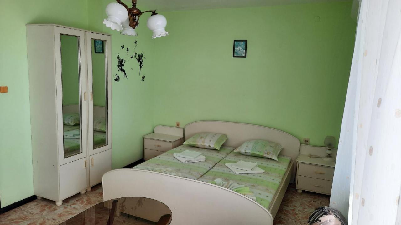 Guest House Zora Sozopol Buitenkant foto