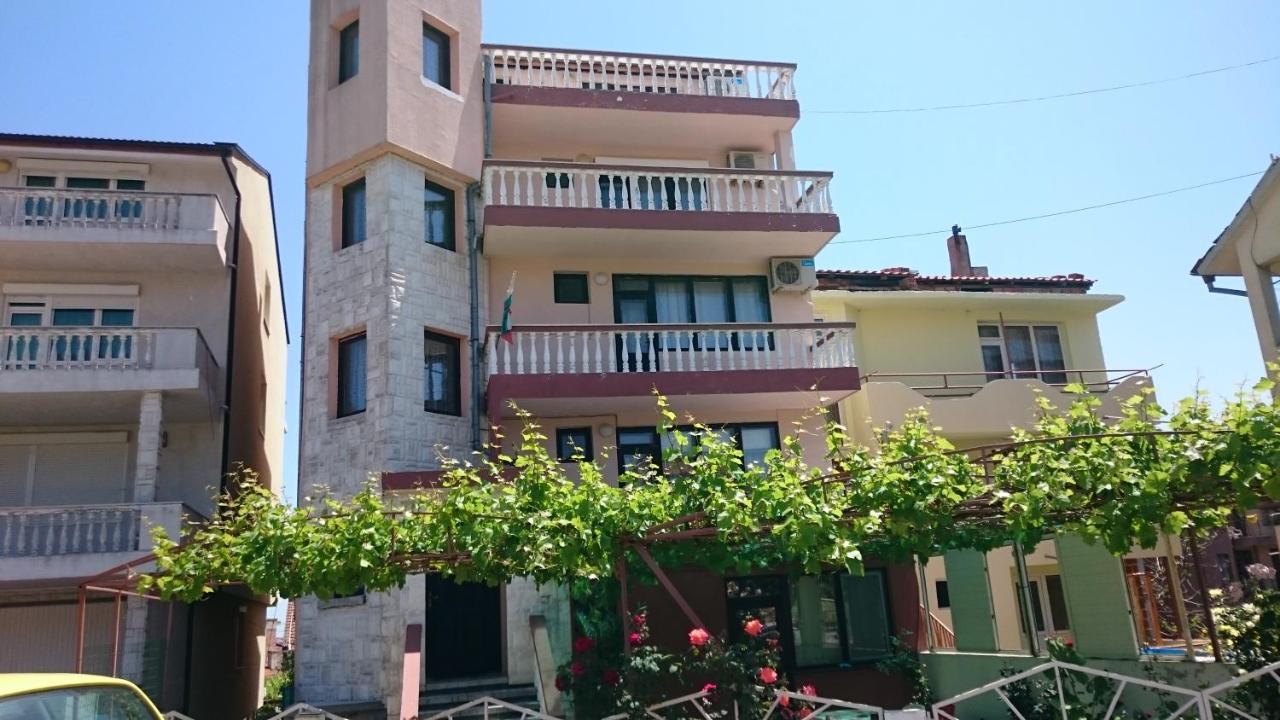 Guest House Zora Sozopol Buitenkant foto