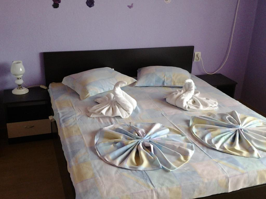 Guest House Zora Sozopol Buitenkant foto