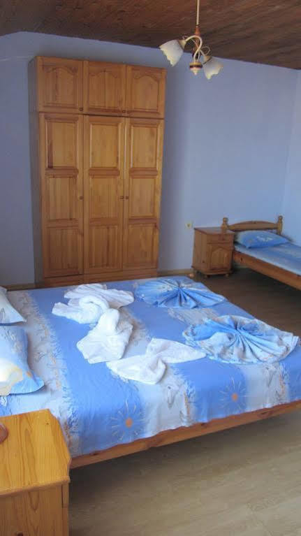 Guest House Zora Sozopol Buitenkant foto
