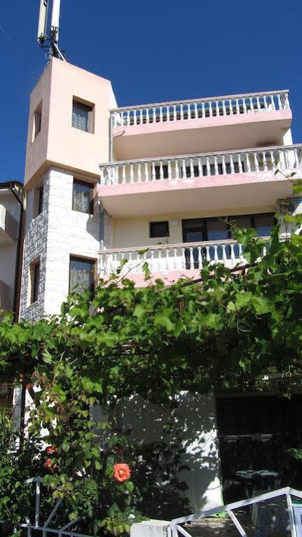 Guest House Zora Sozopol Buitenkant foto
