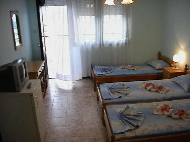 Guest House Zora Sozopol Buitenkant foto