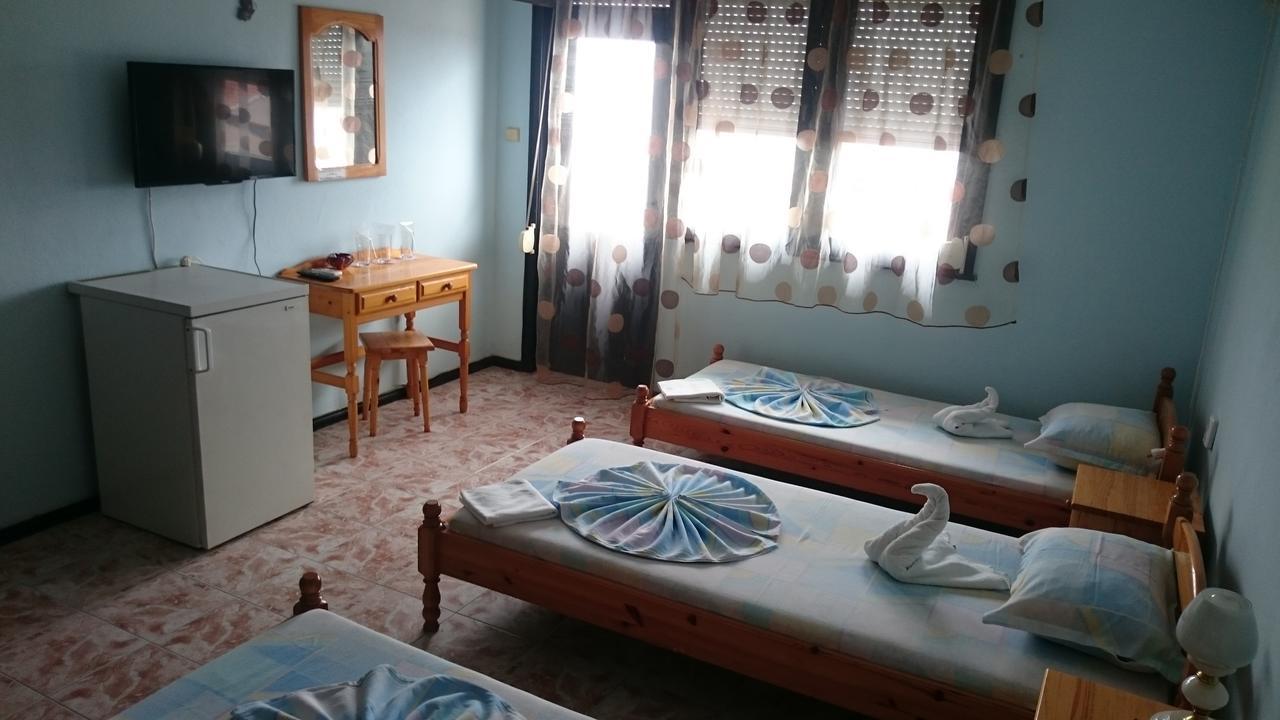 Guest House Zora Sozopol Buitenkant foto